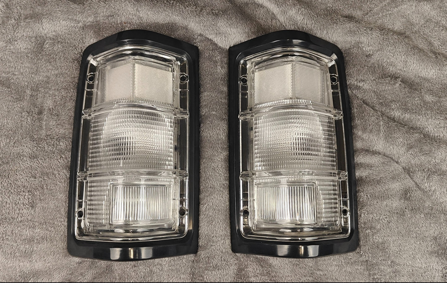 1981-1993 Black Trim and Clear Lens Taillights