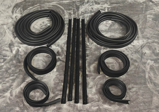 Cab and Door Window Seal Kit 72-79