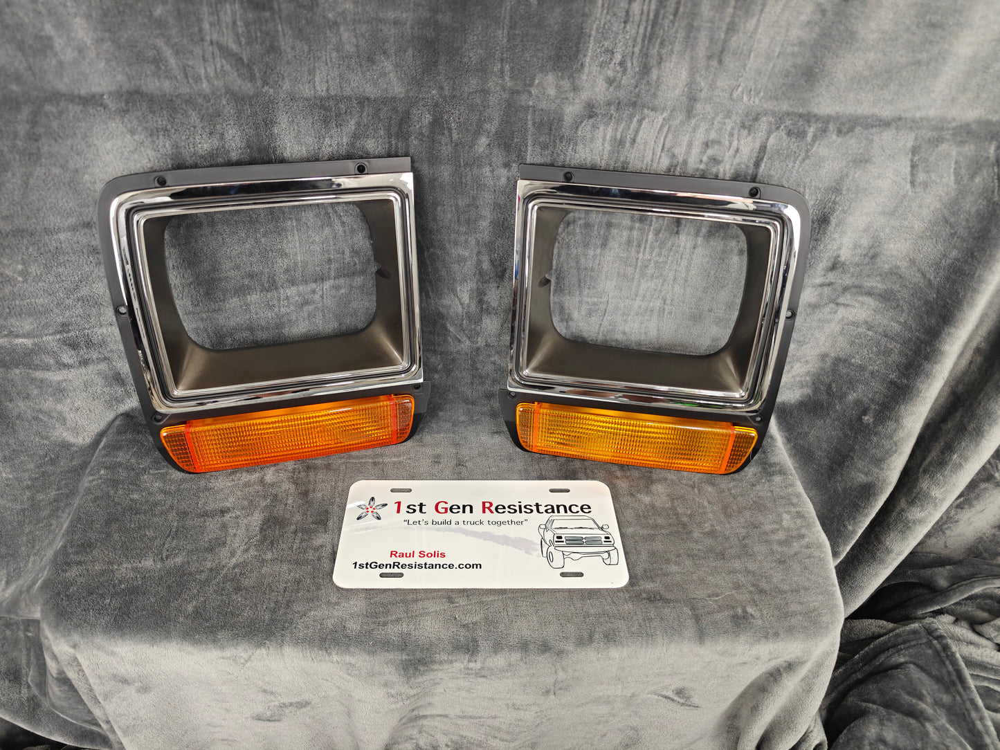 Headlight Bezel 1986-1990