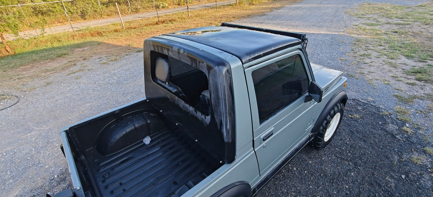 Suzuki Samurai Top and Back